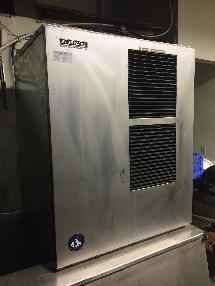 カズオ　シライシページ Hoshizaki KM-600MAH Air cooled 592 lbs/day ice maker