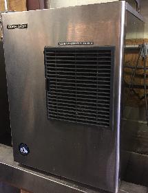 Hoshizaki KM-320MAH Air cooled 351 lbs/day ice maker