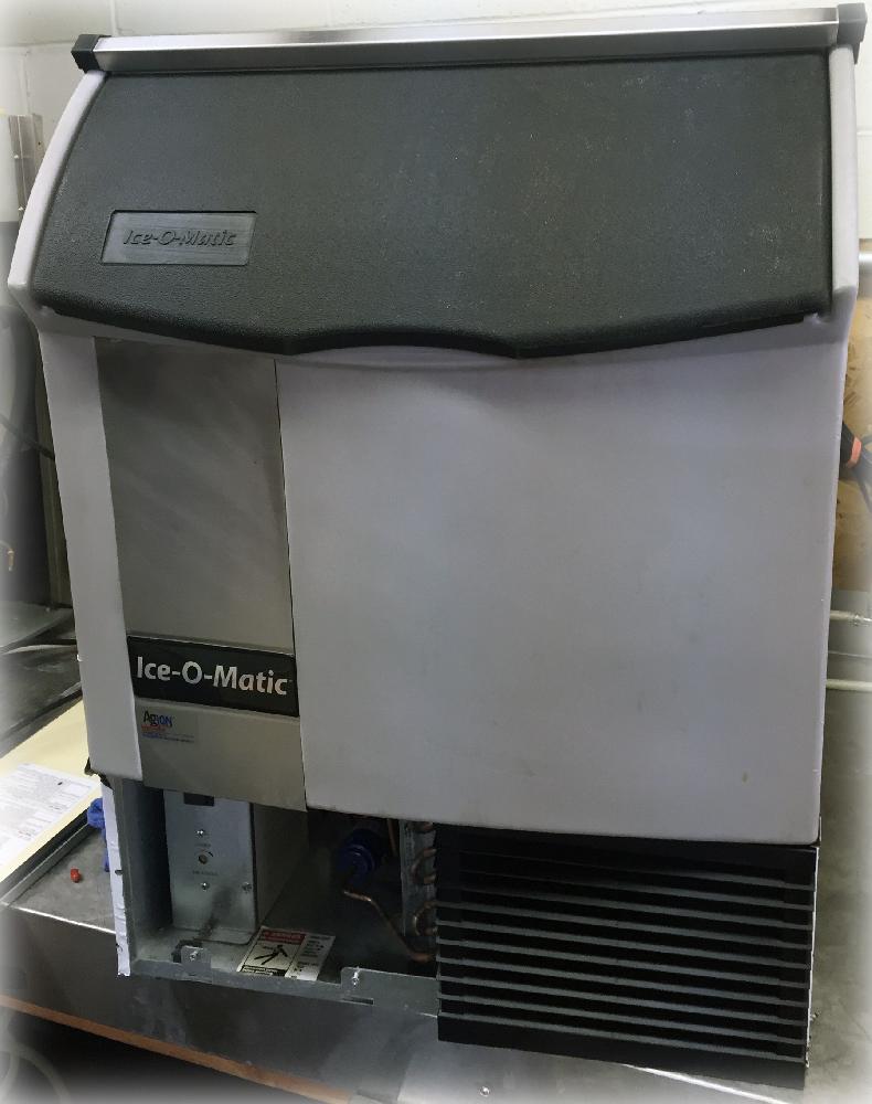 Iceomatic ICEU150A Air cooled 185 lbs/day self contained ice maker
