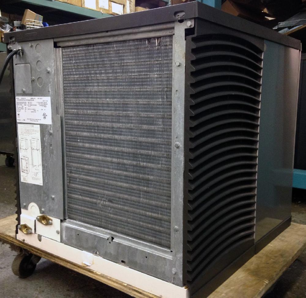 Manitowoc IY0524A Air cooled 485 lbs/day ice maker