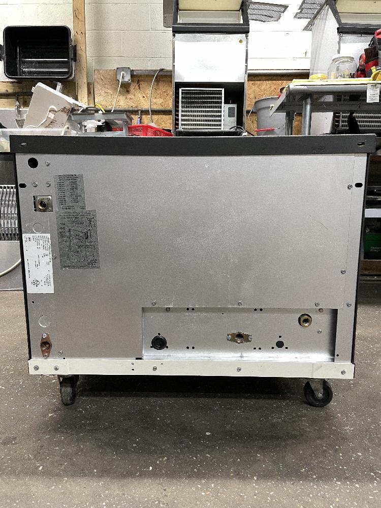 Manitowoc QD0603W Water cooled 540 lbs/day ice machine