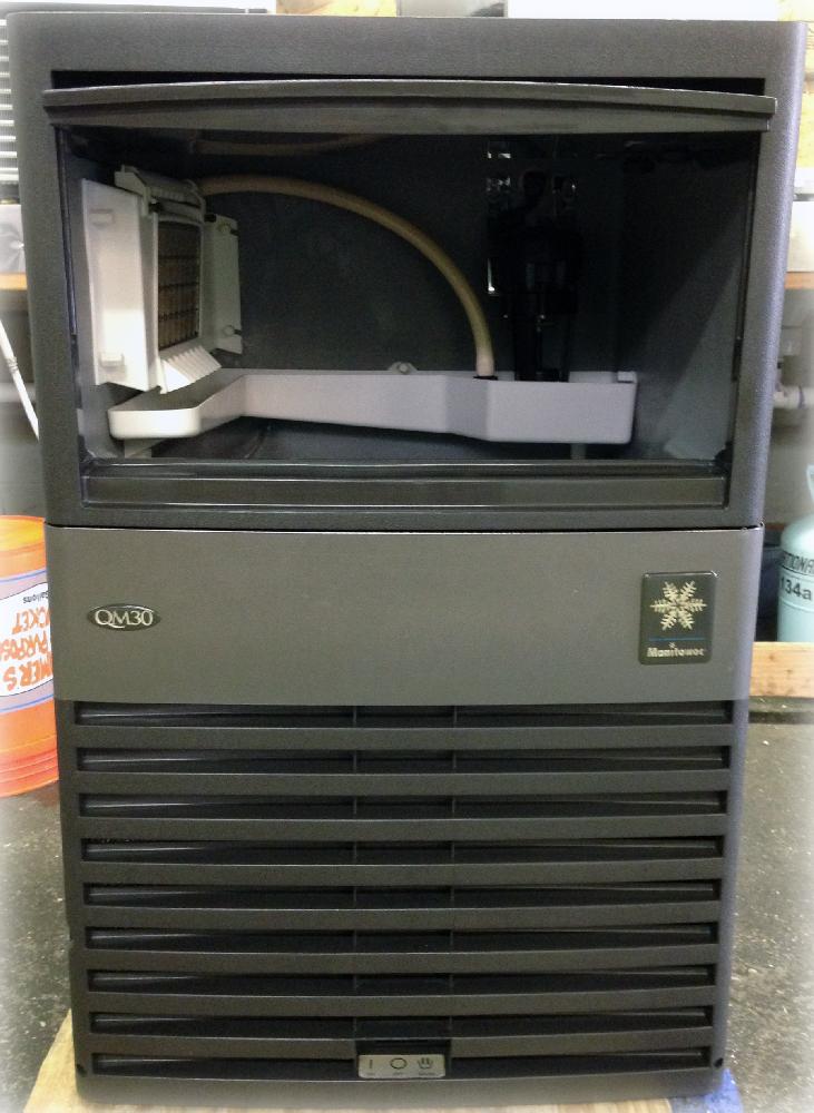 Manitowoc QM30 Air cooled 60 lbs/day Refurbished Ice Machine