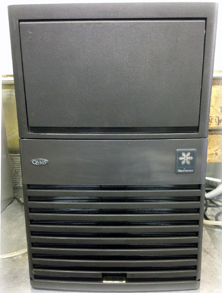 Manitowoc QM45A Air cooled 95 lbs/day Ice machine