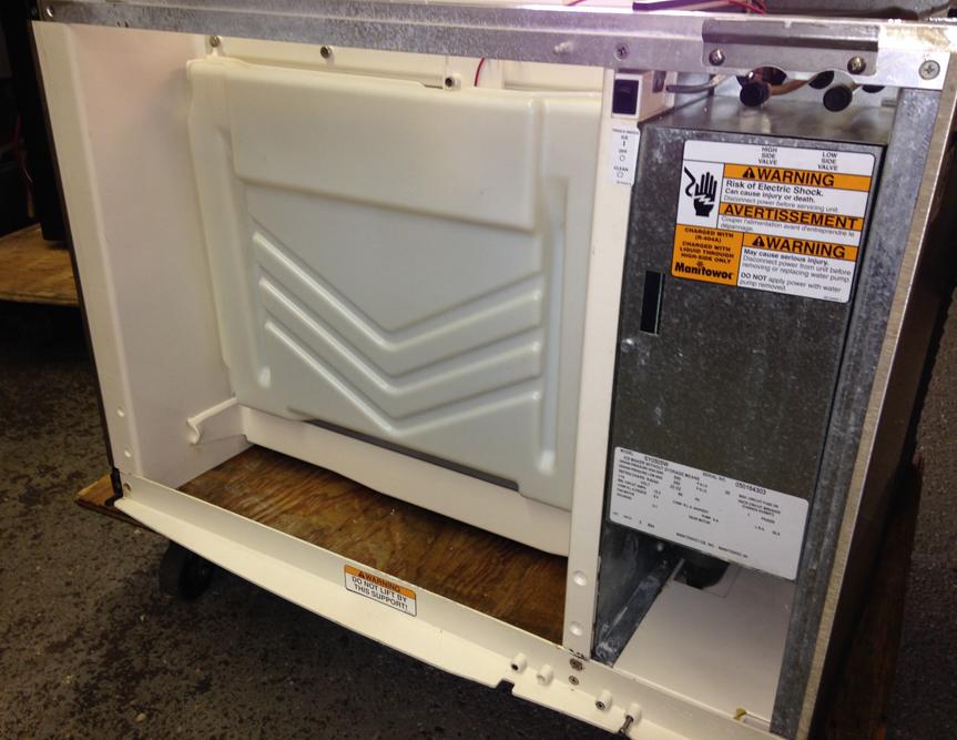 Manitowoc SY0505W Water cooled 550 lbs/day Ice Machine