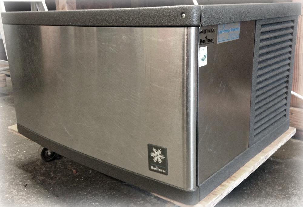 Manitowoc QY0284A Air cooled 225 lbs/day low profile ice maker