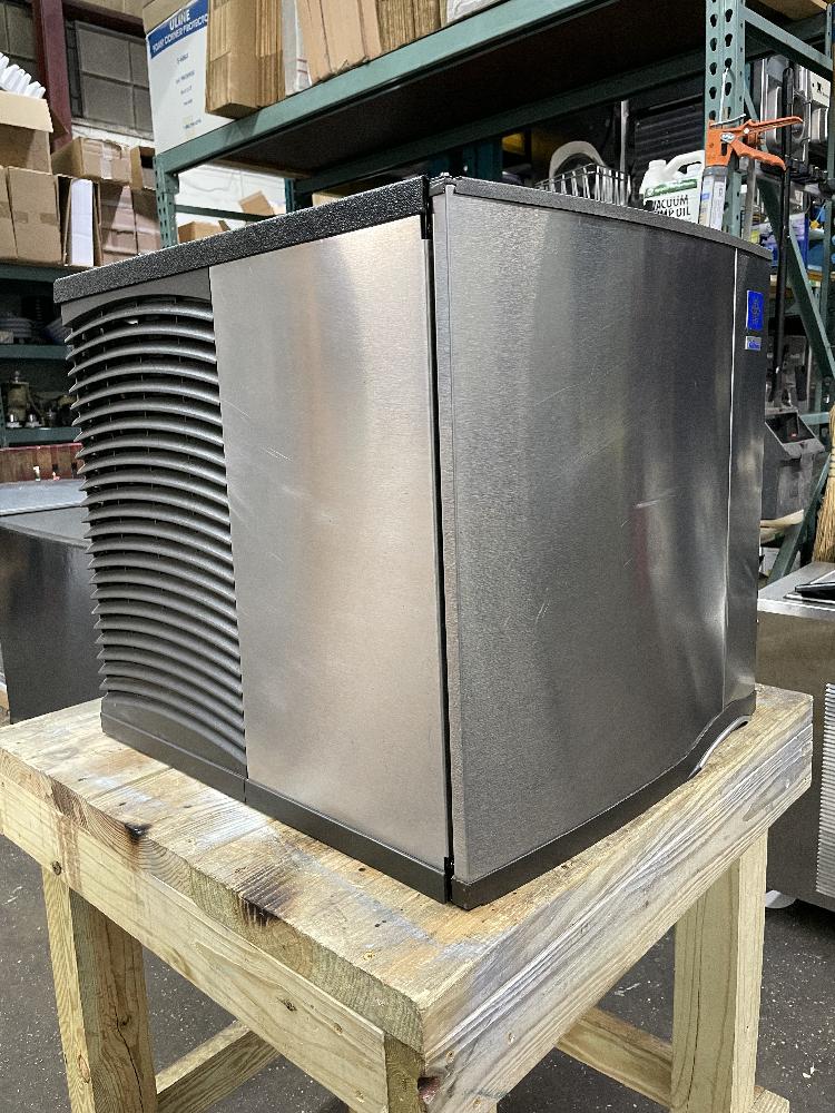 Manitowoc SY0424A Air cooled 460 lbs/day ice maker