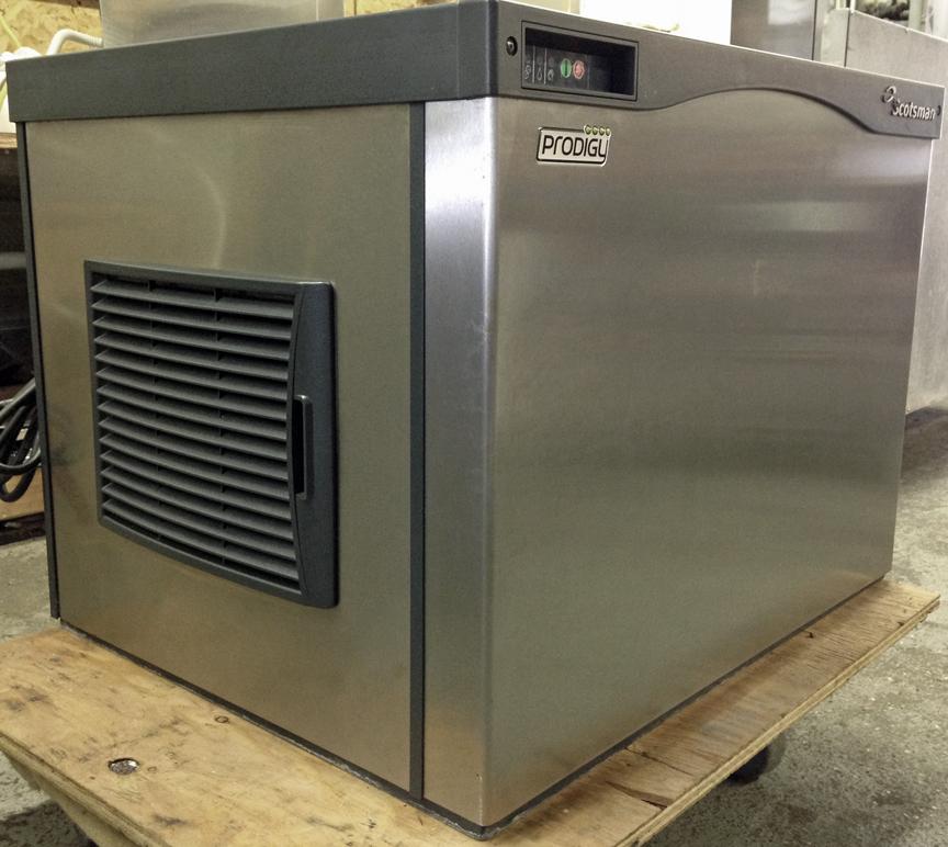 Scotsman C0530MA Air cooled 562 lbs/day ice maker