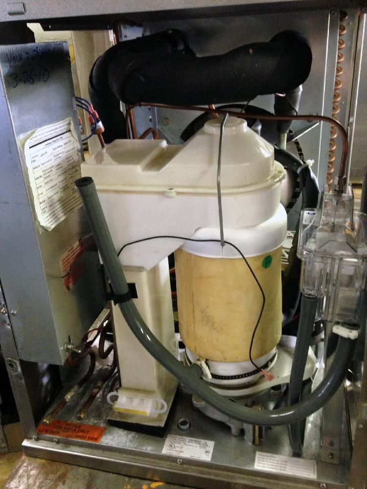 Scotsman FME804AS 760 lbs flake ice machine