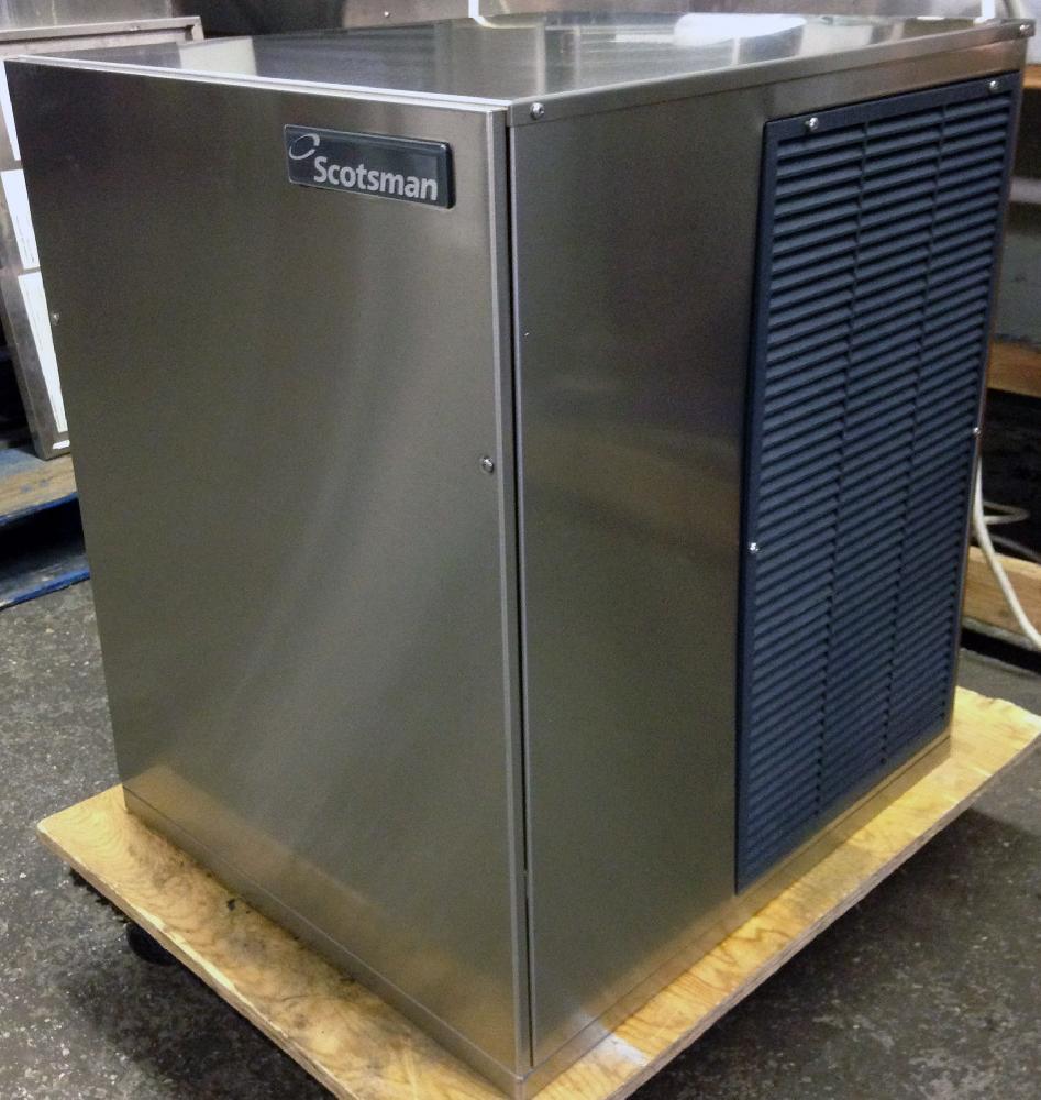Scotsman FME804AS 760 lbs flake ice machine