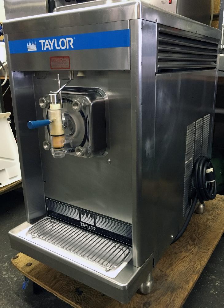 Taylor 34012 Slushy Frozen beverage machine