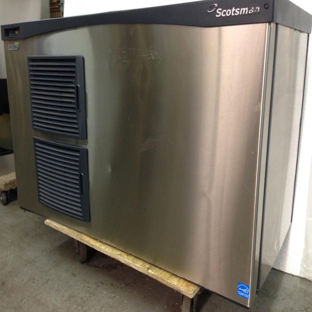 Scotsman C1848 1909 lbs/day Ice Machine