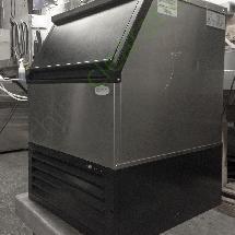 Bluestone 260 lbs BCIM250 Ice Maker with Storage